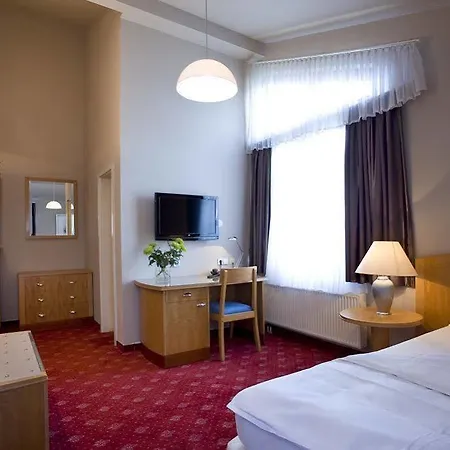 Hotel Kleine Ritz 3*